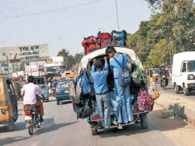 traffic police target school vans with substandard cng cylinders traffic police target school vans with substandard cng cylinders