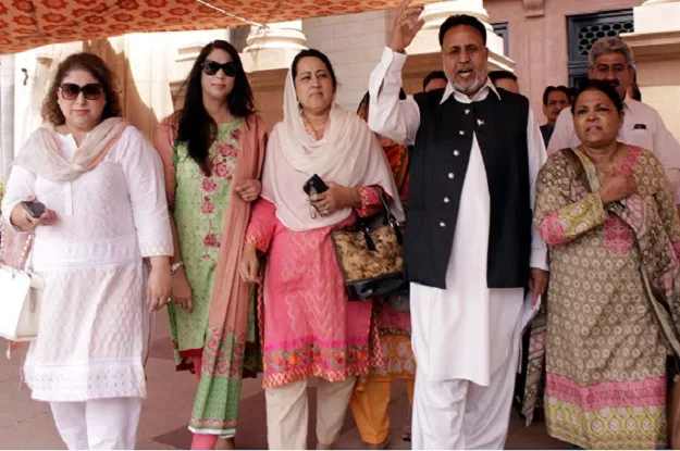 opposition members accuses govt of disbursing funds in violation of sc ruling photo inp opposition members accuses govt of disbursing funds in violation of sc ruling photo inp
