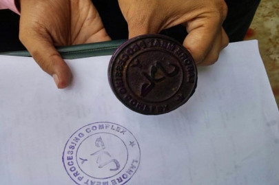 crackdown pfa seals six food outlets