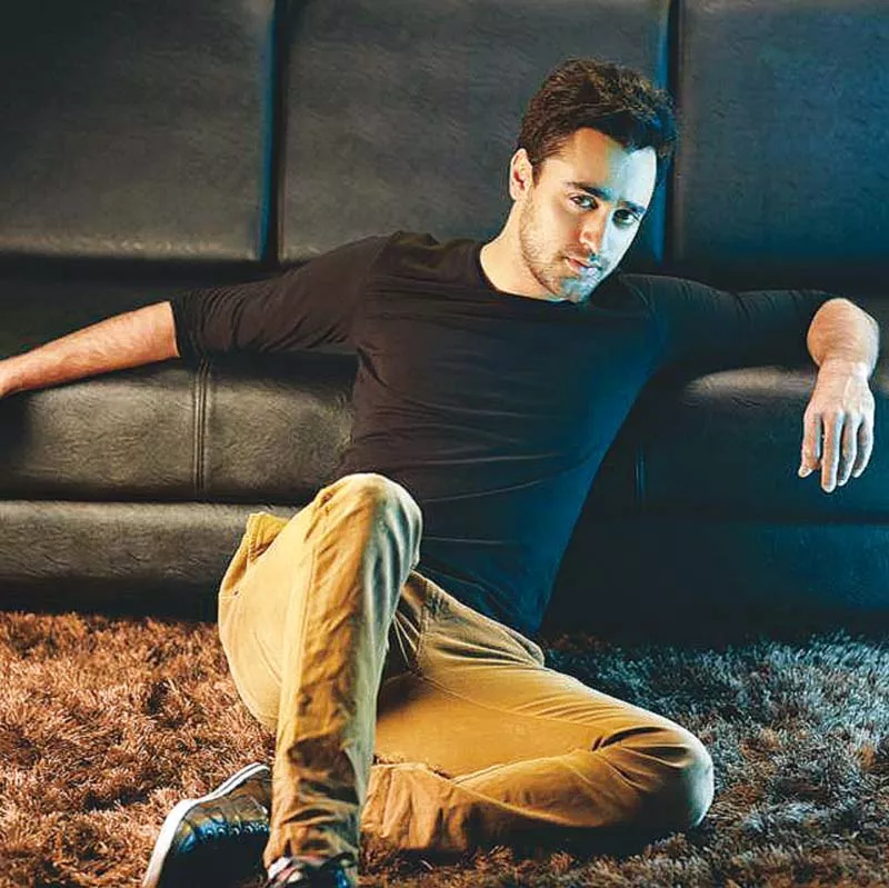 imran lauds his co star kangana ranaut for always willing to add more depth and authenticity to her character photos publicity imran lauds his co star kangana ranaut for always willing to add more depth and authenticity to her character photos publicity