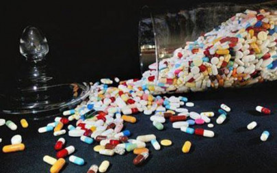 under arrest district administration seizes unregistered drugs