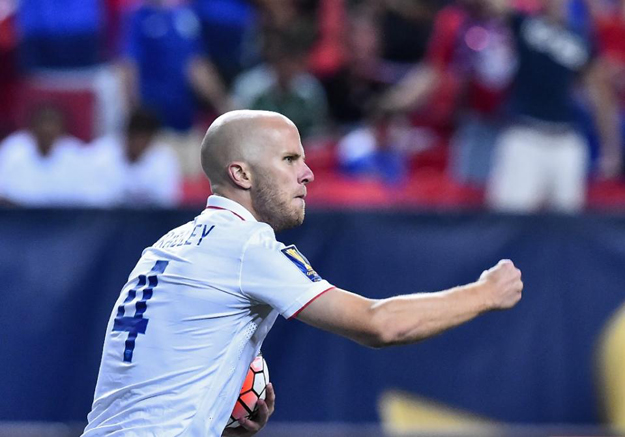 michael bradley pictured in action on july 22 2015 is called up for the usa 039 s friendly against brazil photo afp