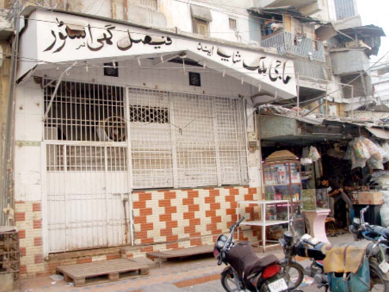 most of the milk shops in the city remained closed on tuesday in the wake of the commissioner s action against dairy farmers selling milk at higher prices photo athar khan express