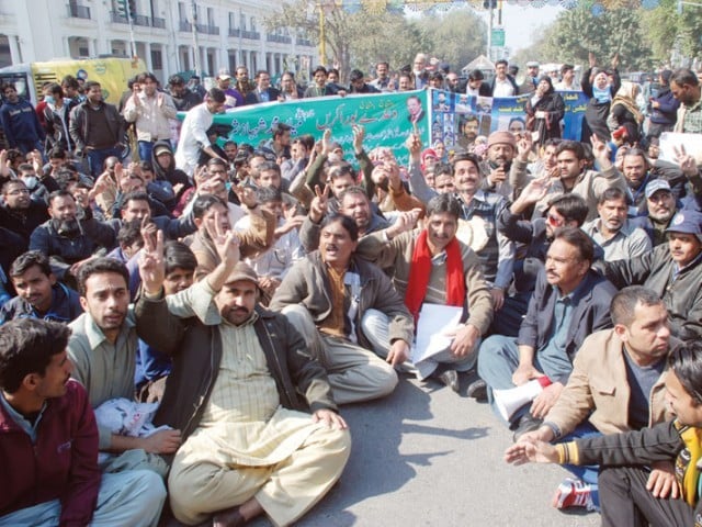 members of the all pakistan clerks association punjab chapter photo abid nawaz express