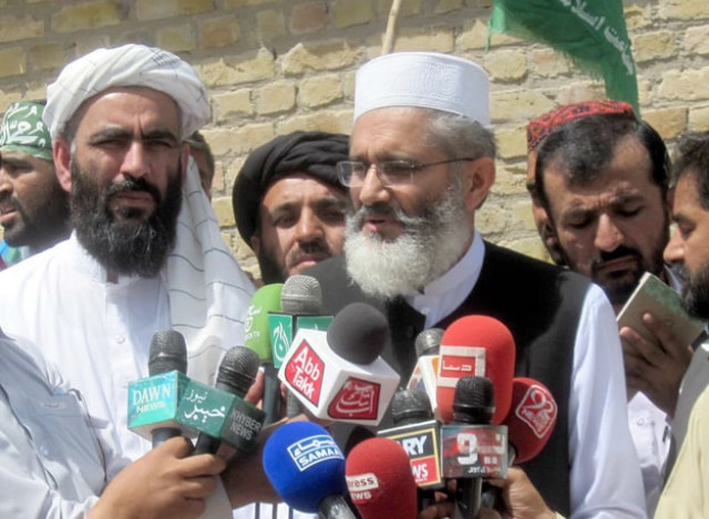 ameer of jamat e islami pakistan senator sirajul haq talking to media at airport photo online