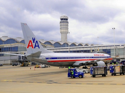 pakistani doctor pleads not guilty to charges he molested american girl on flight