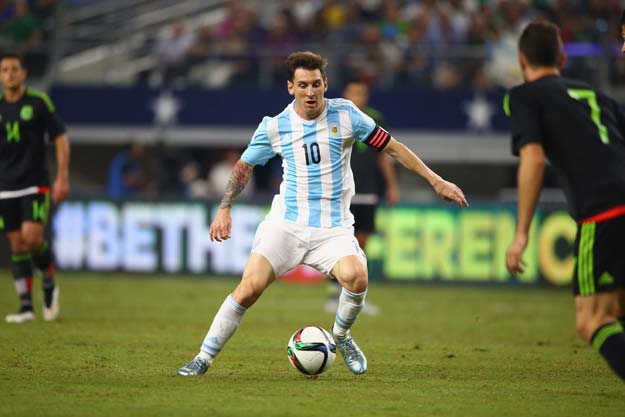 lionel messi 10 of argentina dribbles the ball against mexico during a international friendly in the second half at at amp t stadium on september 8 2015 in arlington texas photo afp