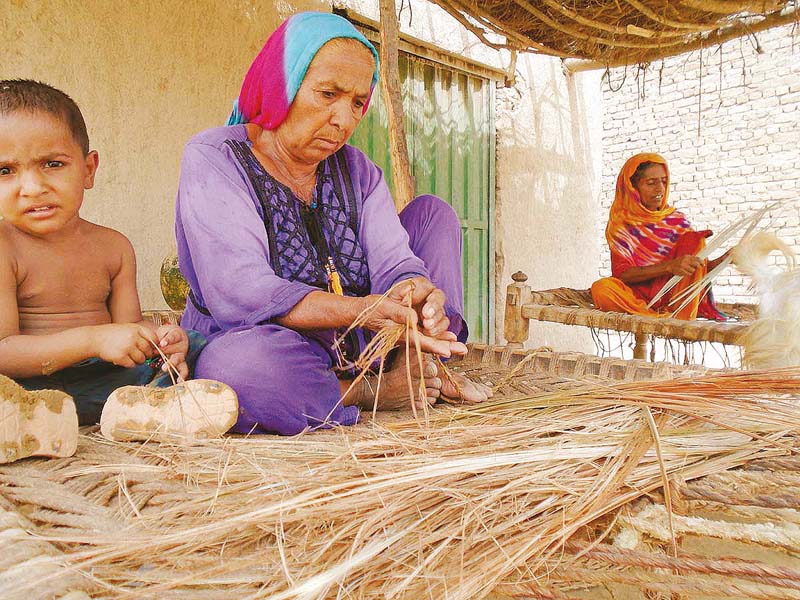 waan or rope making in progress photo gulsher panhwer