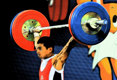 weightlifting rehman wins silver in samoa weightlifting rehman wins silver in samoa