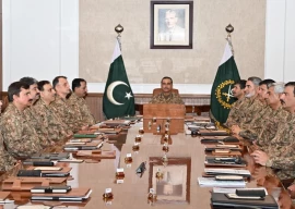 top commanders slam criticism of azm e istehkam