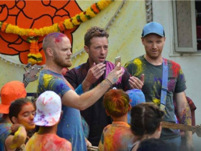 chris martin returns to india with coldplay to shoot latest music video chris martin returns to india with coldplay to shoot latest music video