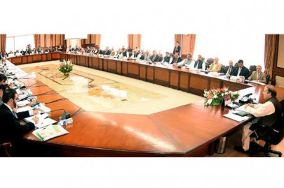 pm nawaz announces rs2 19 cut in power rates