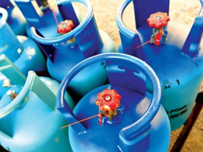 profiteering no relief for masses in lpg consumption profiteering no relief for masses in lpg consumption