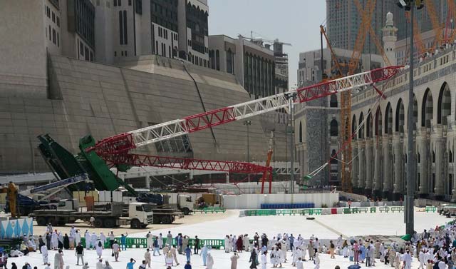 a handout picture provided by the saudi press agency spa on september 12 2015 and taken late the day before shows the base of a crane that collapsed at the grand mosque in makkah photo afp