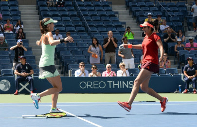 sania mirza and martina hingis win us open women s doubles title sania mirza and martina hingis win us open women s doubles title