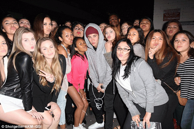 a group of young girls had reportedly waited for hours outside a building in hopes of meeting the singer photo worldnewsnetwork a group of young girls had reportedly waited for hours outside a building in hopes of meeting the singer photo worldnewsnetwork