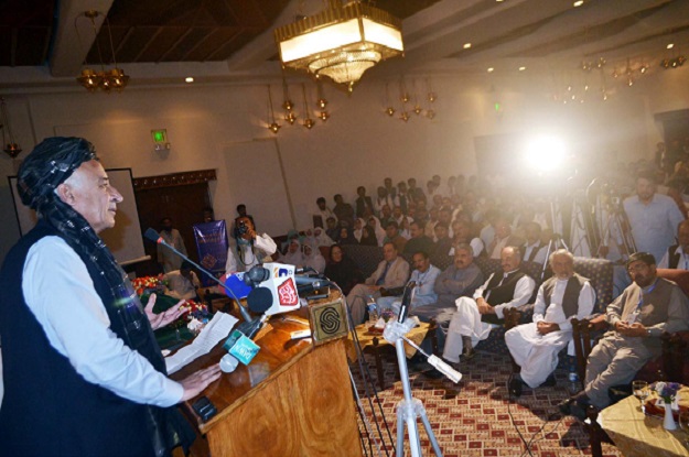 the cm also announced a grant of rs2 million for the organisers of the international conference photo ppi