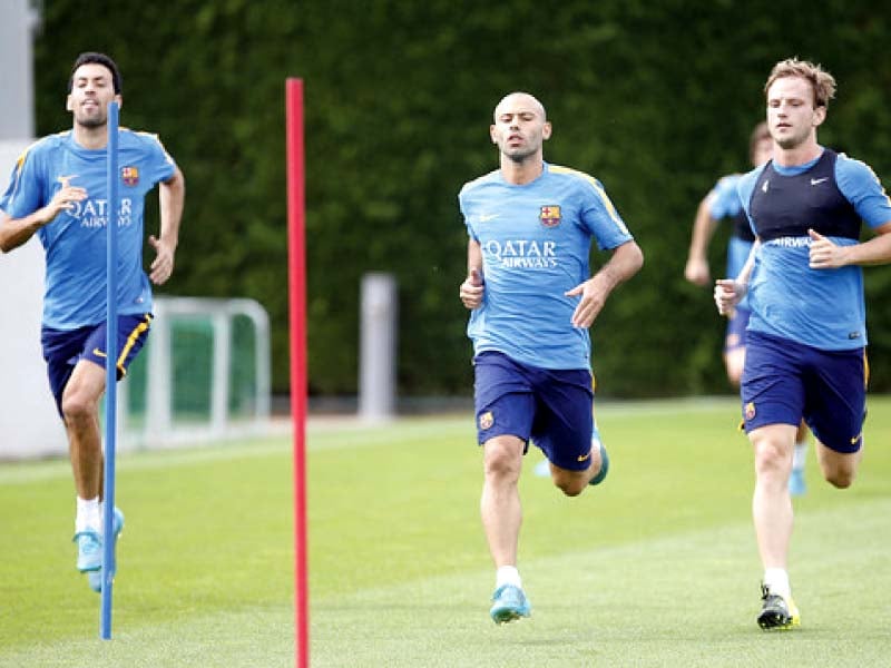 barcelona players train ahead of their clash against as roma photo courtesy fcbarcelona com