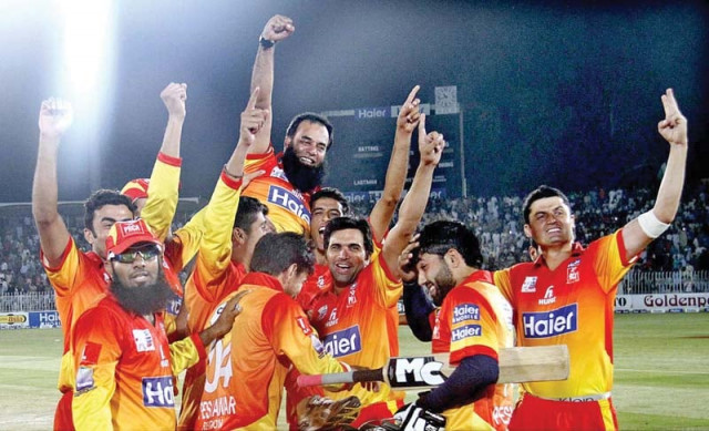 the jubilant peshawar team celebrates their win over karachi blues after the final of the haier q8 t 20 cup played at pindi cricket stadium photo app the jubilant peshawar team celebrates their win over karachi blues after the final of the haier q8 t 20 cup played at pindi cricket stadium photo app