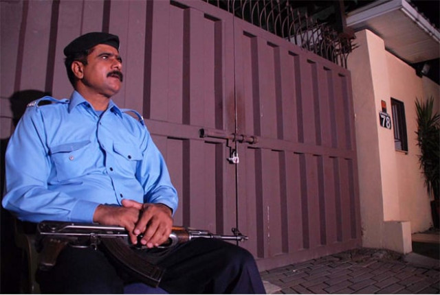 agrees to launch a crackdown against illegal arms monitor private security firms seminaries photo online agrees to launch a crackdown against illegal arms monitor private security firms seminaries photo online