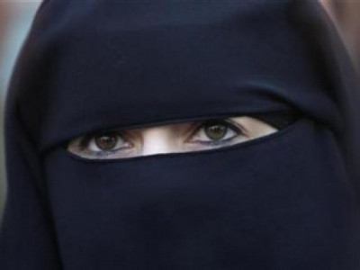 canada court lets women wear veil for citizenship oath canada court lets women wear veil for citizenship oath