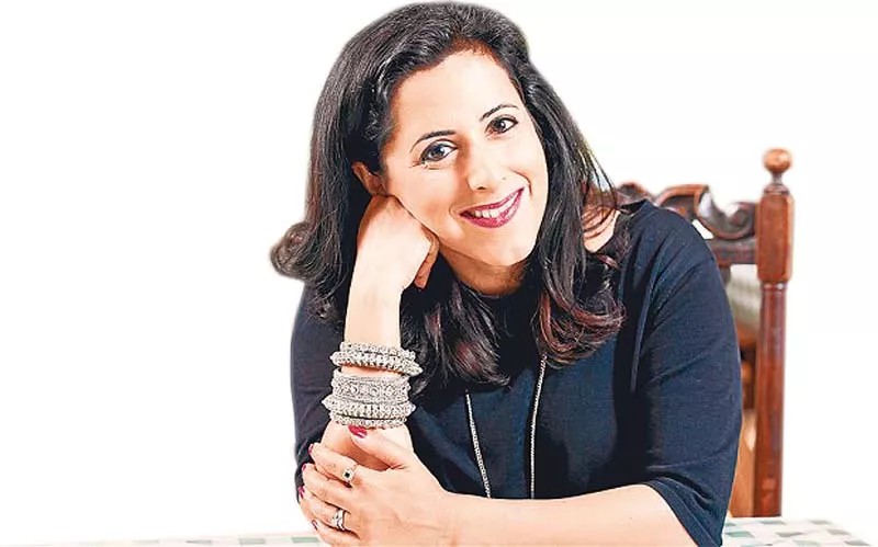 author anita anand author anita anand