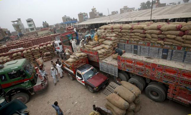 an overview of a transit depot where trucks bound for afghanistan are loaded in peshawar pakistan september 15 2015 photo reuters