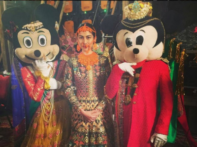 video mickey and minnie steal the show at plbw day 1 video mickey and minnie steal the show at plbw day 1