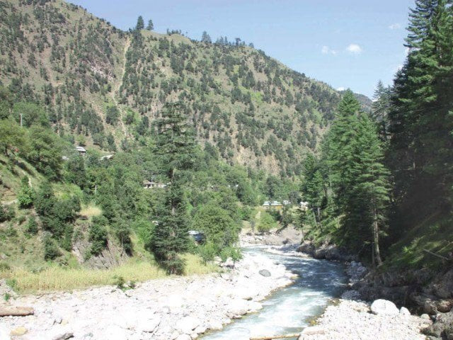 neelum valley administration calls of search for mountaineers who disappeared while scaling sirwali peak on august 31 photo express neelum valley administration calls of search for mountaineers who disappeared while scaling sirwali peak on august 31 photo express