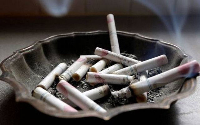 risk decreases as time elapses after smokers quit photo indiatoday risk decreases as time elapses after smokers quit photo indiatoday