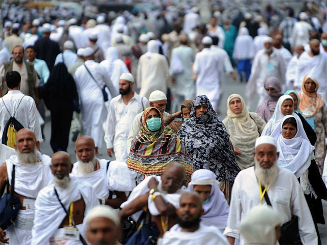 the ministry says 100 000 police have been deployed to secure hajj photo afp