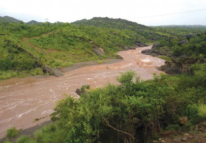 raindrops keep falling intermittent rains turn weather pleasant raindrops keep falling intermittent rains turn weather pleasant