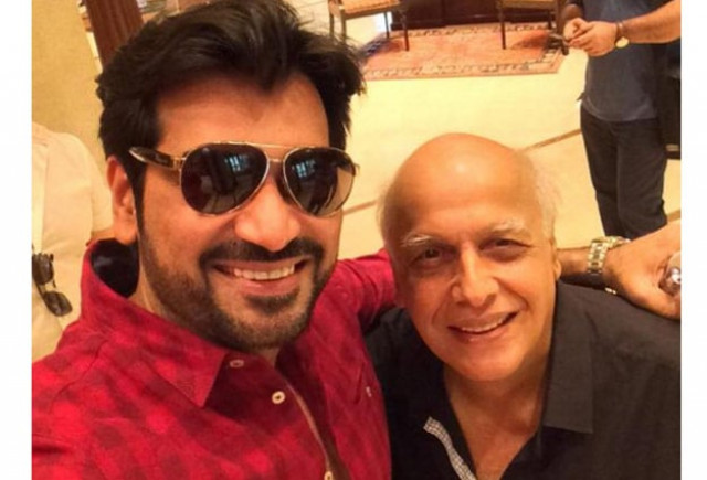 the indian director is all praise for humayun saeed and his film photo twitter maheshbhatt the indian director is all praise for humayun saeed and his film photo twitter maheshbhatt