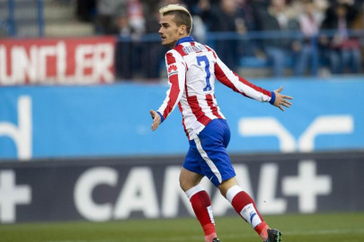 griezmann double fires atletico top of la liga griezmann double fires atletico top of la liga