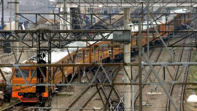 dozens injured in indonesian rush hour train crash