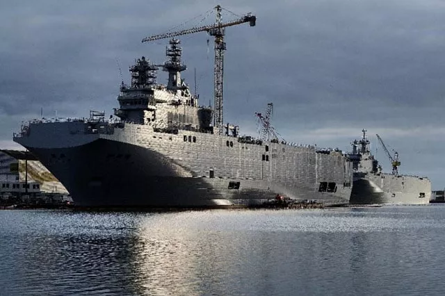 a picture shows the sevastopol l and the vladivostok warships two mistral class lhd amphibious vessels ordered by russia from stx france in saint nazaire western france on december 20 2014 photo afp a picture shows the sevastopol l and the vladivostok warships two mistral class lhd amphibious vessels ordered by russia from stx france in saint nazaire western france on december 20 2014 photo afp