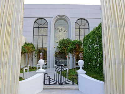 misha lakhani opens doors to lahore