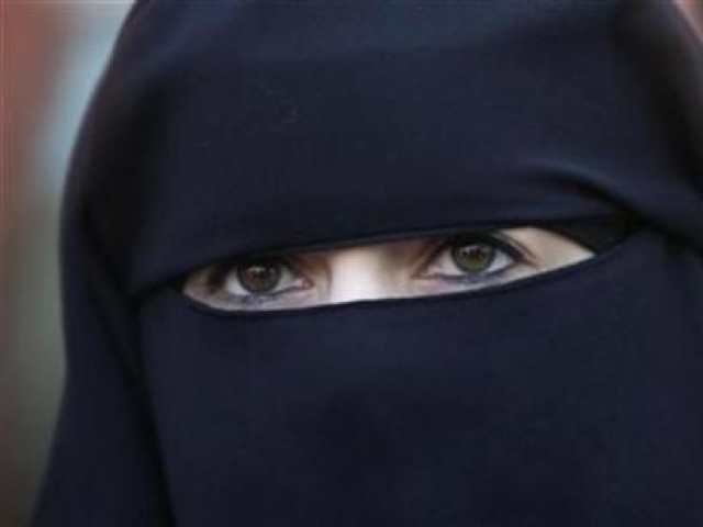 a conservative government policy introduced in 2011 prohibited wearing such a veil during citizenship ceremonies photo afp