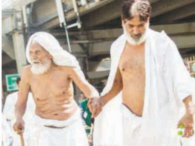 noor mohammed a pilgrim from pakistan gets a helping hand from his companion photo courtesy saudi gazette noor mohammed a pilgrim from pakistan gets a helping hand from his companion photo courtesy saudi gazette
