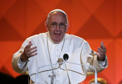 at un pope condemns boundless thirst for wealth and power