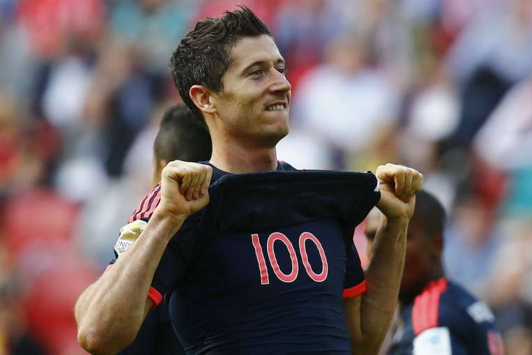 lewandowski takes goal tally to record equalling 10 photo reuters