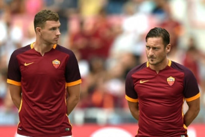 roma sweating on dzeko totti keita fitness