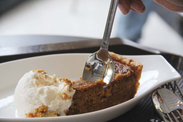 pumpkin pie and ice cream photo ayesha mir express pumpkin pie and ice cream photo ayesha mir express