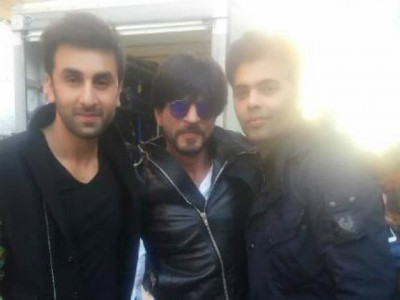 shah rukh khan visits kjo and ranbir on the set of ae dil hai mushkil shah rukh khan visits kjo and ranbir on the set of ae dil hai mushkil