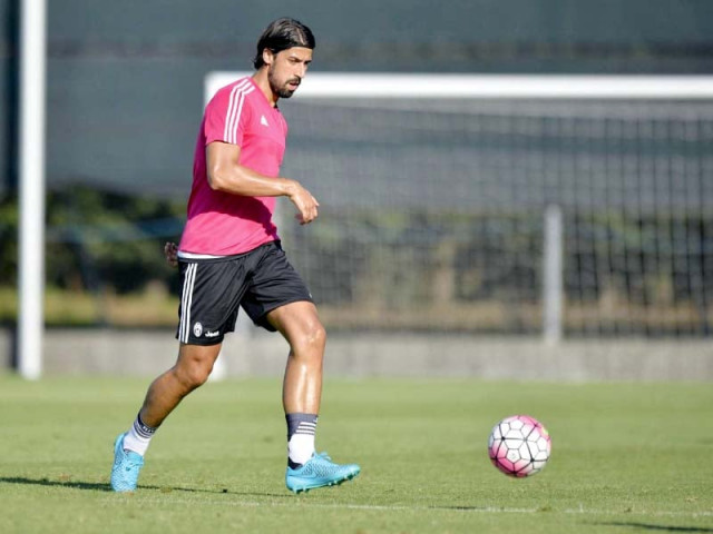 khedira was one of the several players brought in by juventus over the summer as they look to cope with the departures of andrea pirlo and arturo vidal in midfield photo courtesy juventus com khedira was one of the several players brought in by juventus over the summer as they look to cope with the departures of andrea pirlo and arturo vidal in midfield photo courtesy juventus com
