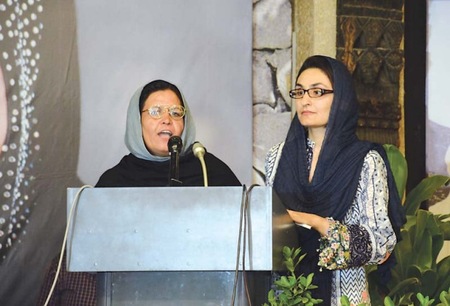 the unhcr has recognized aqeela asifi s efforts to educate refugee girls photo huma choudhary express the unhcr has recognized aqeela asifi s efforts to educate refugee girls photo huma choudhary express