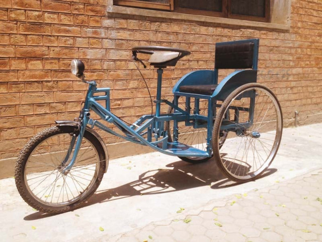 engineer pervez durrani promises improved mobility for people with special needs photo zahid gishkori engineer pervez durrani promises improved mobility for people with special needs photo zahid gishkori