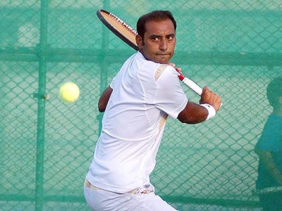 aqeel samir and abid win opening matches