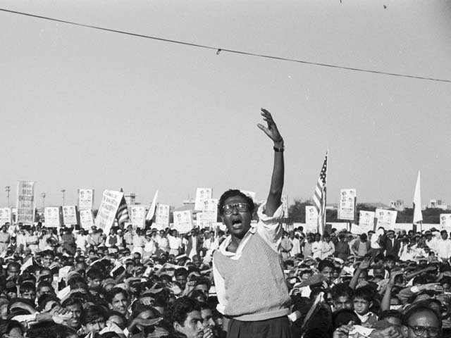 a crowd during eisenhower 039 s visit to pakistan in 1959 photo file a crowd during eisenhower 039 s visit to pakistan in 1959 photo file