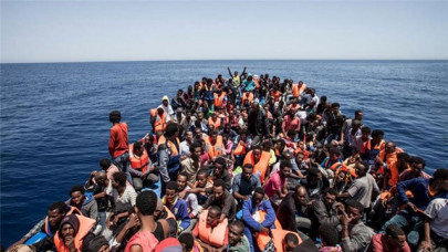 record 168 000 people reached europe by sea in september un record 168 000 people reached europe by sea in september un